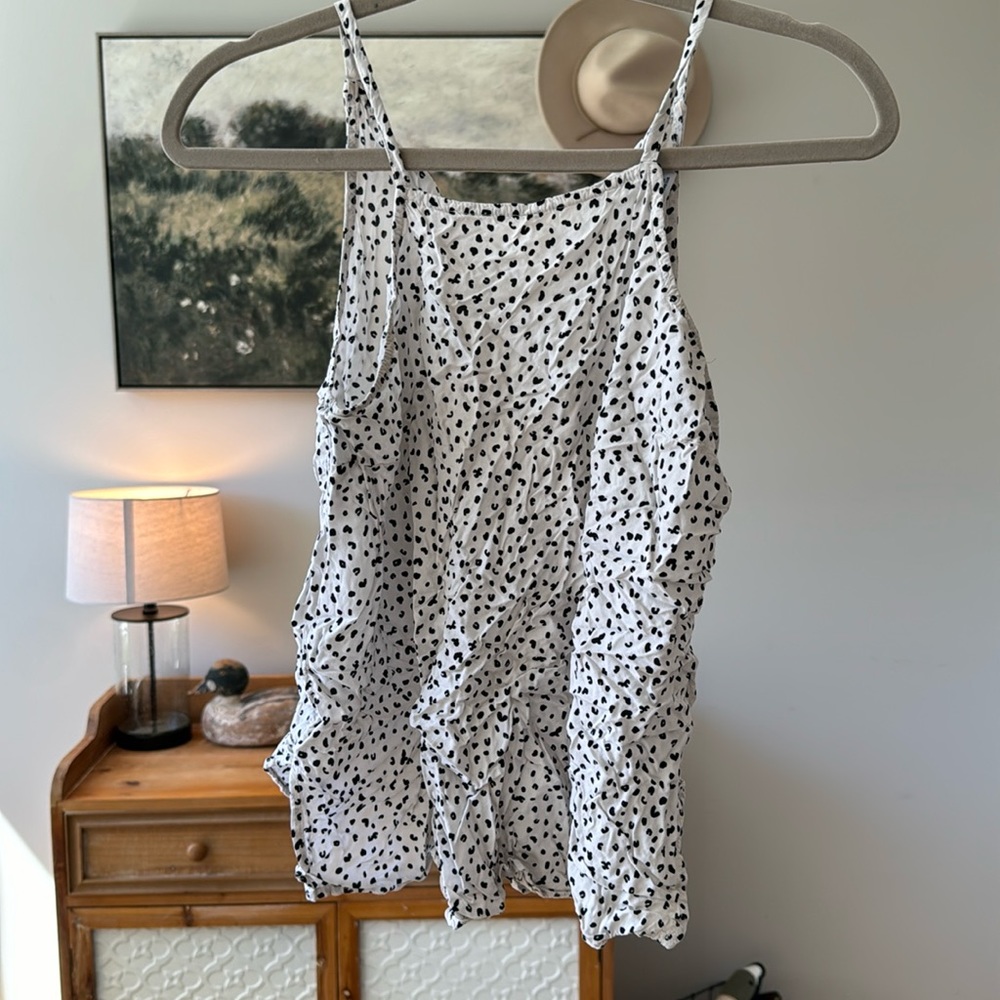 Old Navy top